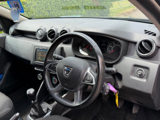 /photos/9516/320e1dfa-5b9f-c9ac-aad5-9d252c4fd19c_i320x240.jpg