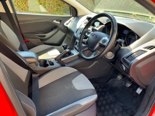 /photos/9516/49dd20d4-7b6a-595b-b5a6-1f2964246b65_i320x240.jpg