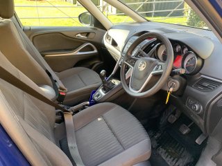 /photos/9516/80b3452b-3d0e-ac68-ca0f-14037409a76c_i320x240.jpg