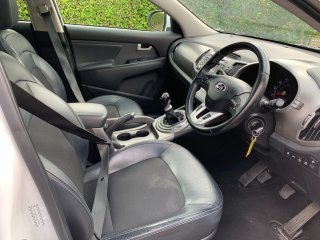 /photos/9516/b4d43e2c-6b07-d74e-2ab3-ccd8746f32d2_i320x240.jpg